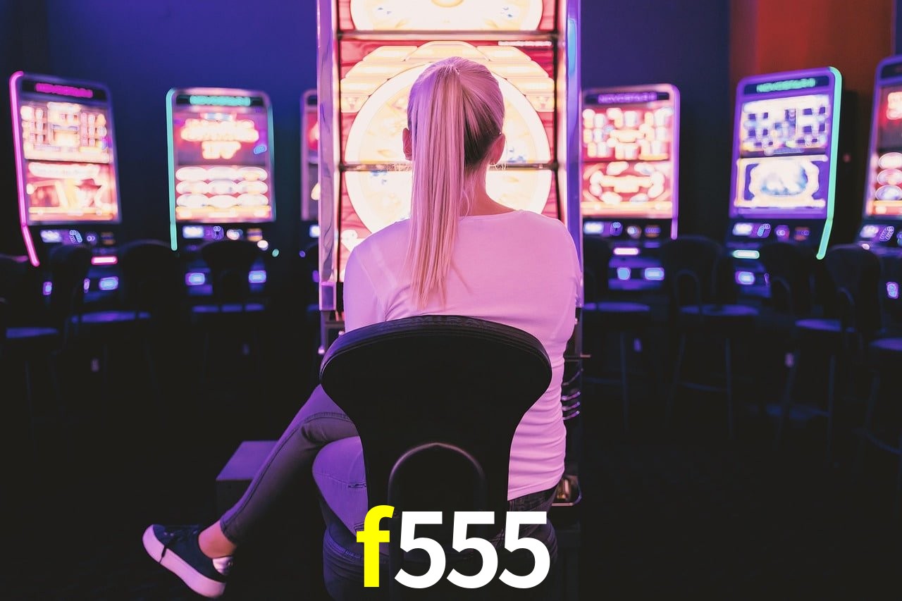 Live Casino f555